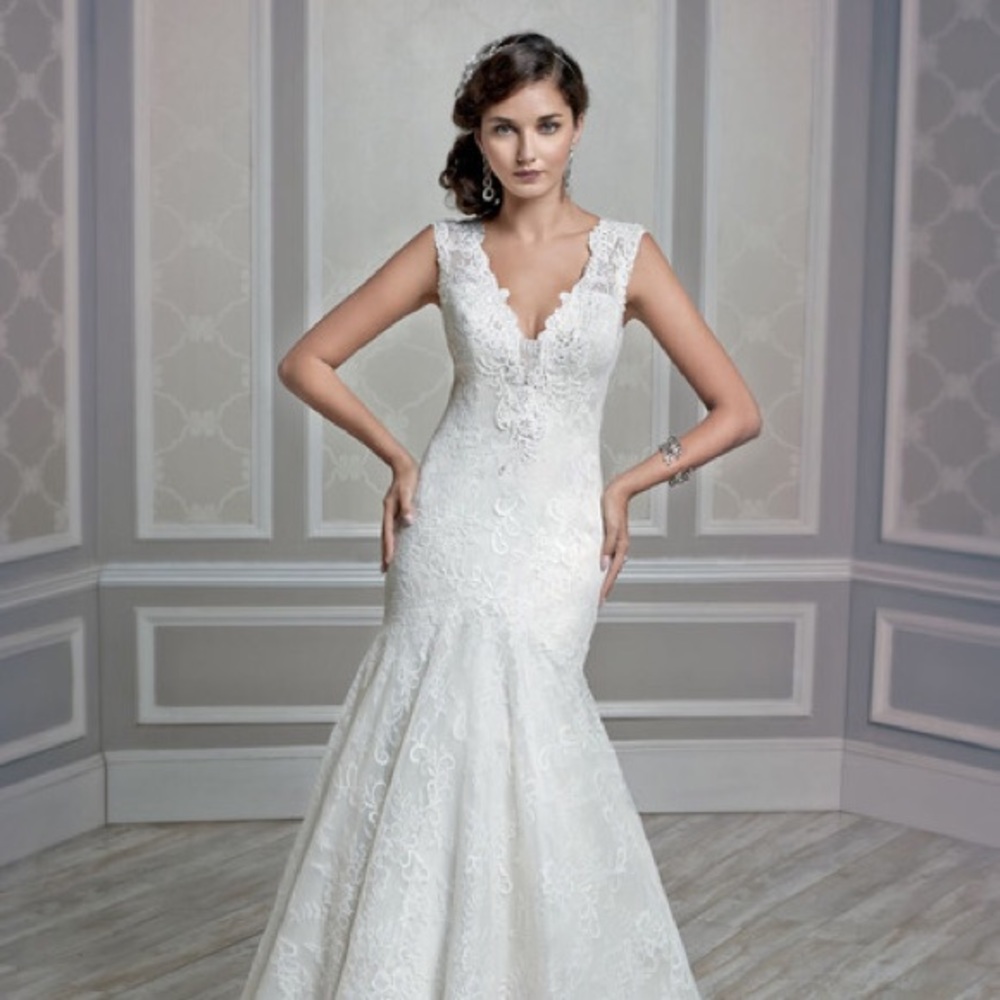 Kenneth Winston wedding dress